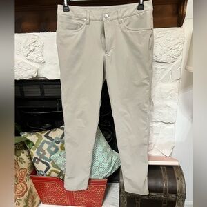 Lululemon Mens Size 31 ABC Classic Fit 5 Pocket Casual Pants Trousers 31 X 30